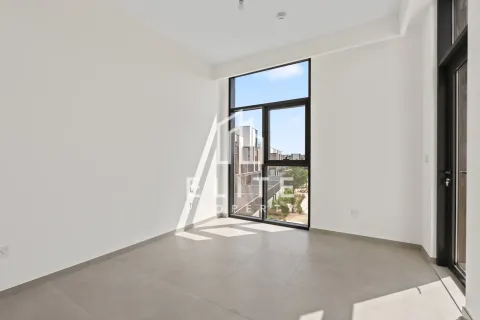 Vilë në Dubai, Emiratet e Bashkuara Arabe 4 dhoma gjumi № 646486 - Foto 10