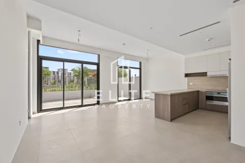 Vilë në Dubai, Emiratet e Bashkuara Arabe 4 dhoma gjumi № 646486 - Foto 19