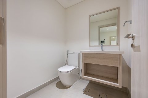 Commercial property on the Yas Island, Abu Dhabi, UAE 5 bedrooms, 289 sq.m. № 594575 - photo 15