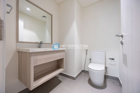Townhouse on the Yas Island, Abu Dhabi, UAE 3 bedrooms, 166 sq.m. № 594576 - photo 12
