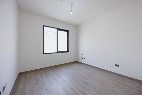 Commercial property on the Yas Island, Abu Dhabi, UAE 3 bedrooms, 189 sq.m. № 594573 - photo 9