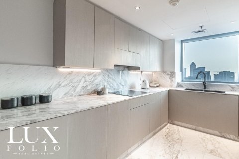 Apartment in Downtown Dubai (Downtown Burj Dubai), Dubai, UAE 1 bedroom, 101 sq.m. № 627509 - photo 15