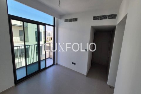 Townhouse in Arabian Ranches 3, Dubai, UAE 3 bedrooms, 180 sq.m. № 627505 - photo 1