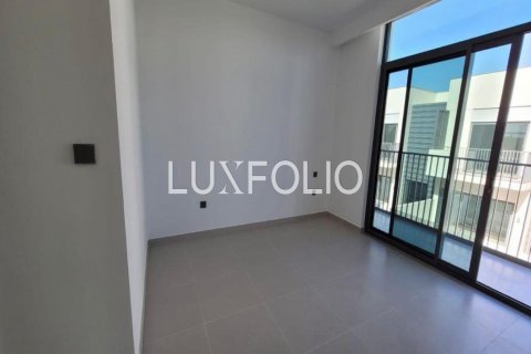 Townhouse in Arabian Ranches 3, Dubai, UAE 3 bedrooms, 180 sq.m. № 627505 - photo 7
