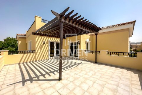 Villa in The Villa, Dubai, UAE 5 bedrooms, 948.63 sq.m. № 765041 - photo 21