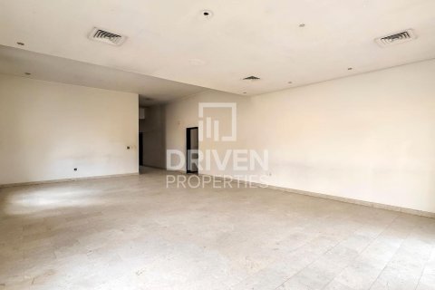 Villa in The Villa, Dubai, UAE 5 bedrooms, 948.63 sq.m. № 765041 - photo 3