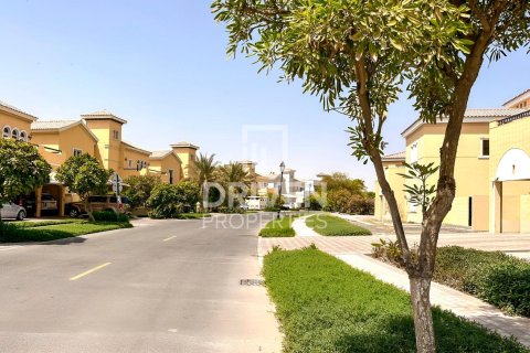 Villa in The Villa, Dubai, UAE 5 bedrooms, 948.63 sq.m. № 765041 - photo 24