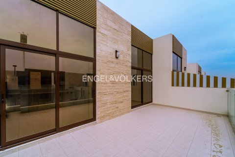 Вилла Wadi Al Safa 3, Дубай, БАӘ-да 4 жатын бөлмелер, 389 м² № 696101 - фото 16