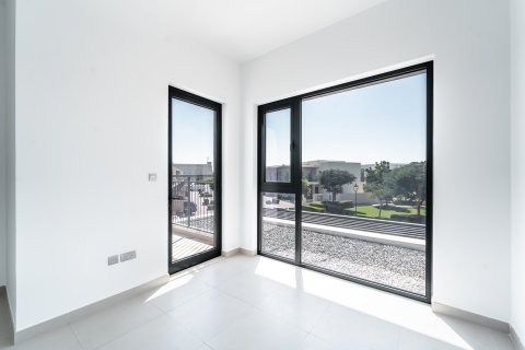 Dubai, BAE’de satılık sıra ev 4 yatak odası, 205 m&sup2; No 696152 - fotoğraf 13