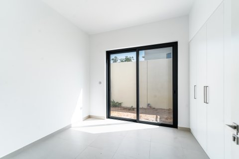 Dubai, BAE’de satılık sıra ev 4 yatak odası, 205 m&sup2; No 696152 - fotoğraf 9