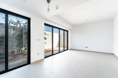 Dubai, BAE’de satılık sıra ev 4 yatak odası, 205 m&sup2; No 696152 - fotoğraf 6