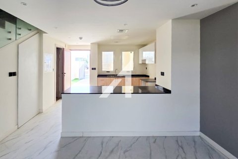 Vila di Dubai Land, UEA 2 kamar tidur, 165 m2 nomor 679704 - foto 10