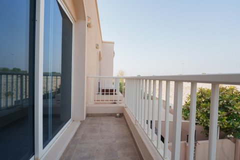 טאונהאוס למכירה ב Al Reef, Abu Dhabi, איחוד האמירויות 2 חדרי שינה, 117.24 מ"ר, מספר 748368 - תמונה 13
