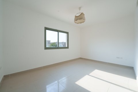 טאונהאוס למכירה ב Al Reef, Abu Dhabi, איחוד האמירויות 2 חדרי שינה, 117.24 מ"ר, מספר 748368 - תמונה 8