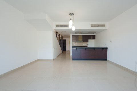 טאונהאוס למכירה ב Al Reef, Abu Dhabi, איחוד האמירויות 2 חדרי שינה, 117.24 מ"ר, מספר 748368 - תמונה 3
