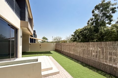 Casa urbana para arrendamento em Dubai Hills Estate, Dubai, EAU 5 quartos, 285.35 m2 № 750547 - foto 20