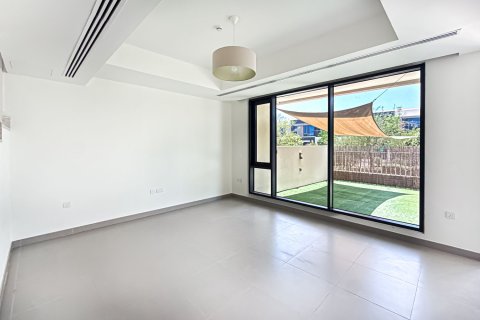 Casa urbana para arrendamento em Dubai Hills Estate, Dubai, EAU 5 quartos, 285.35 m2 № 750547 - foto 3