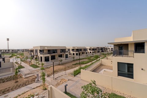 Casa urbana para arrendamento em Dubai Hills Estate, Dubai, EAU 5 quartos, 285.35 m2 № 750547 - foto 21