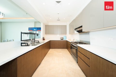 Lägenhet uthyres i Dubai, UAE 4 sovrum, 278.1 kvm Nr. 703570 - fotografi 7
