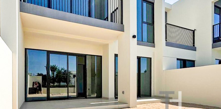 Řadový dům v Town Square, Dubai, SAE 3 ložnice, 195 m² Č.: 586735
