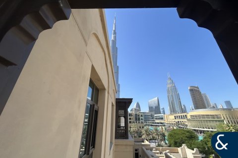 Apartament në Downtown Dubai (Downtown Burj Dubai), Emiratet e Bashkuara Arabe 2 dhoma gjumi, 145 m2. № 667191 - Foto 10