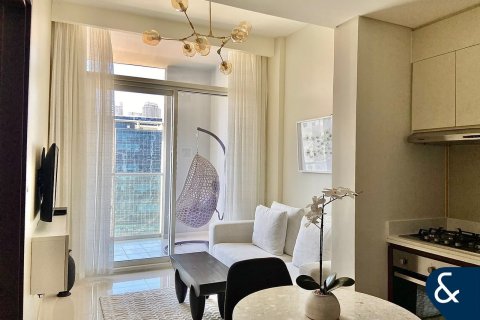 Apartman u gradu Business Bay, Dubai, UAE 1 spavaća soba, 44 m2 Br. 667196 - Slika 1