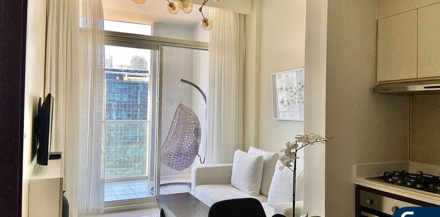 Apartman u gradu Business Bay, Dubai, UAE 1 spavaća soba, 44 m2 Br. 667196