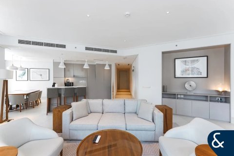 Lägenhet till försäljning i Downtown Dubai (Downtown Burj Dubai), Dubai, UAE 3 sovrum, 187 kvm Nr. 667193 - fotografi 2
