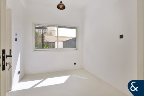 ویلا برای فروش در The Springs، Dubai، امارات متحده عربی 3 خوابه ، 167 متر مربع ، شماره 667190 - تصویر 11