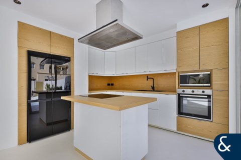 ویلا برای فروش در The Springs، Dubai، امارات متحده عربی 3 خوابه ، 167 متر مربع ، شماره 667190 - تصویر 9