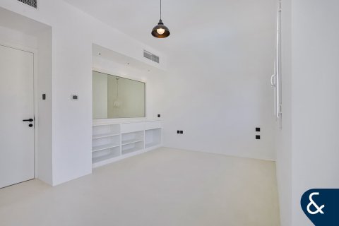 ویلا برای فروش در The Springs، Dubai، امارات متحده عربی 3 خوابه ، 167 متر مربع ، شماره 667190 - تصویر 13