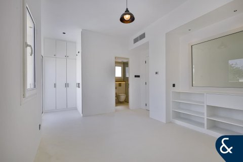 ویلا برای فروش در The Springs، Dubai، امارات متحده عربی 3 خوابه ، 167 متر مربع ، شماره 667190 - تصویر 15