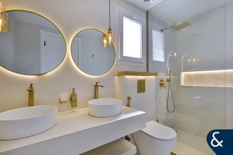 ویلا برای فروش در The Springs، Dubai، امارات متحده عربی 3 خوابه ، 167 متر مربع ، شماره 667190 - تصویر 16