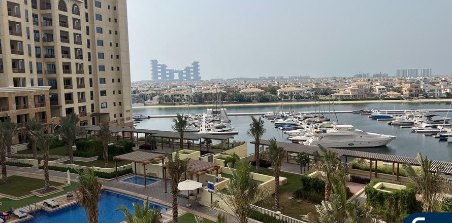 Palm Jumeirah、Dubai、UAEにあるマンション 2ベッドルーム、180 m2 No667195