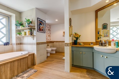 Apartamento en venta en Palm Jumeirah, Dubai, EAU 3 dormitorios, 309 m2 № 667621 - foto 29