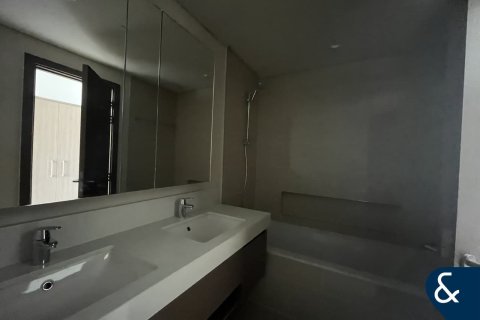 דירה למכירה ב Dubai Creek Harbour (The Lagoons), Dubai, איחוד האמירויות 2 חדרי שינה, 100 מ"ר, מספר 667619 - תמונה 9