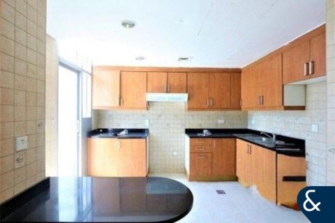 Byt v Jumeirah Lake Towers, Dubai, SAE 4 ložnice, 250 m² Č.: 667622 - fotografie 18