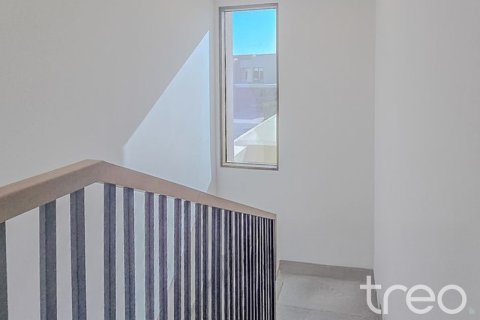Townhouse de vânzare în Dubai Land, Dubai, EAU 3 dormitoare, 184.13 mp.  №753697 - poză 9
