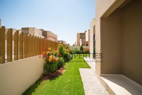 Зняти в оренду таунхаус в Мохаммед Бин Рашид Сити, Дубай, ОАЕ 4 спальні, 260м2, № 691140 - фото 20