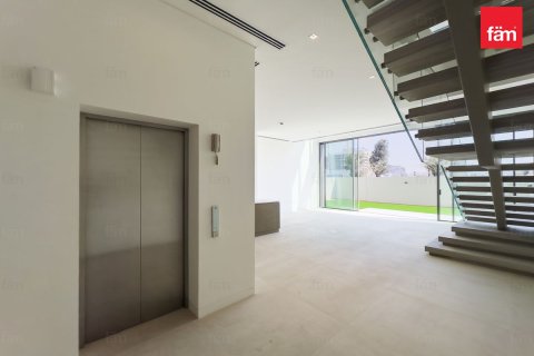 Villetta a schiera in affitto a Dubai, EAU 3 camere da letto, 275.5 mq. № 691310 - foto 7