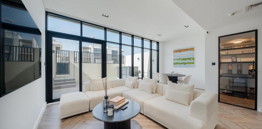 Townhouse in Al Furjan, Dubai, UAE 3 bedrooms, 191 sq.m. № 623276