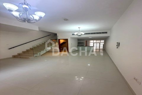 Vila u gradu Jumeirah Village Circle, Dubai, UAE 3 spavaće sobe, 129 m2 Br. 738654 - Slika 3