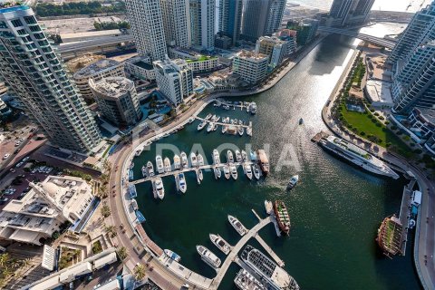Apartman u gradu Dubai Marina, UAE 3 spavaće sobe, 216 m2 Br. 738650 - Slika 2