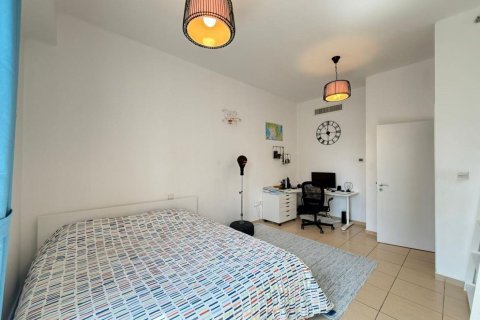 Apartament në Jumeirah Beach Residence, Dubai, Emiratet e Bashkuara Arabe 3 dhoma gjumi, 168 m2. № 682456 - Foto 16