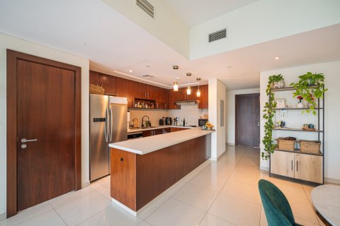 Apartament de închiriat în The Views, Dubai, EAU 3 dormitoare, 144 mp.  №682476 - poză 10