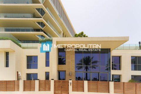 Rekkehus til salgs i Saadiyat Island, Abu Dhabi, Emiratene 3 soverom, 305.2 kvm Nr. 692763 - Foto 1