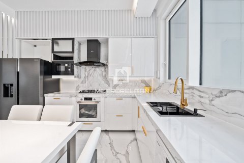 Apartament de vânzare în Al Kifaf, Dubai, EAU 2 dormitoare, 140 mp.  №664087 - poză 7