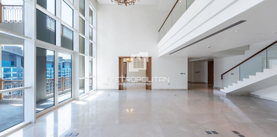 Duplex u gradu Palm Jumeirah, Dubai, UAE 4 spavaće sobe, 953 m2 Br. 664089