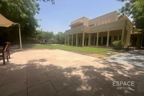 Villa à louer à Arabian Ranches, Dubai, EAU 5 chambres, 493 m2 № 650267 - photo 1