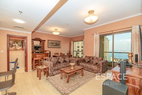 Διαμέρισμα σε Jumeirah Beach Residence, Dubai, ΗΑΕ 2 υπνοδωμάτια, 123 τ.μ. Αρ. 650271 - φωτογραφία 1